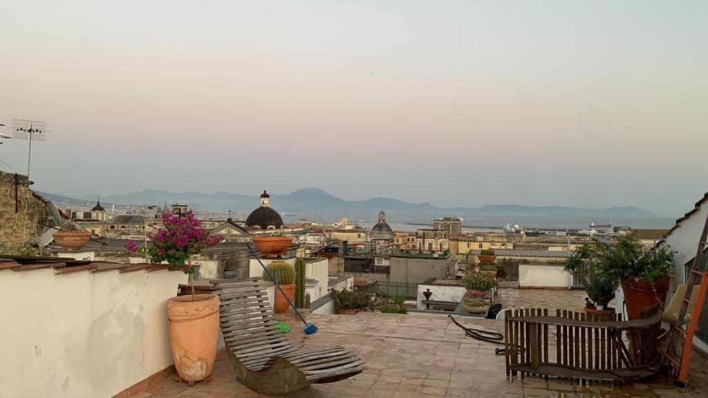 La Casa Nel Cuore Della Citta Apartment Naples Exterior photo