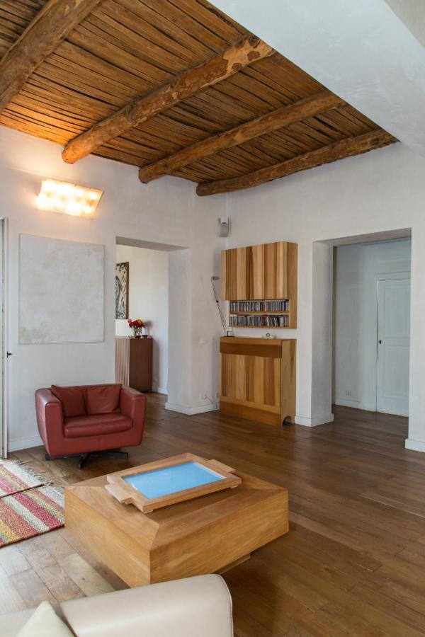 La Casa Nel Cuore Della Citta Apartment Naples Exterior photo